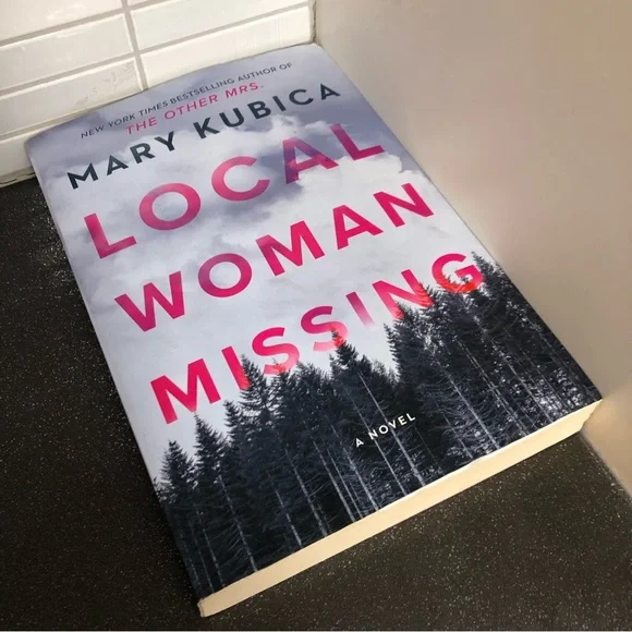Local Woman Missing paperback - Picture 2 of 11